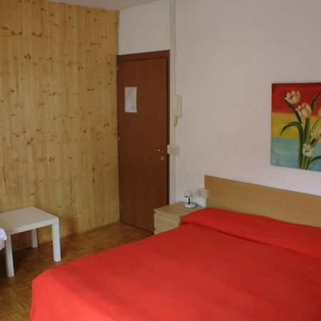 Albergo Della Posta Клузоне Екстер'єр фото